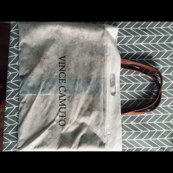 Vince Camuto Carrying Case/ Laptop Bag - Picture 3 of 4